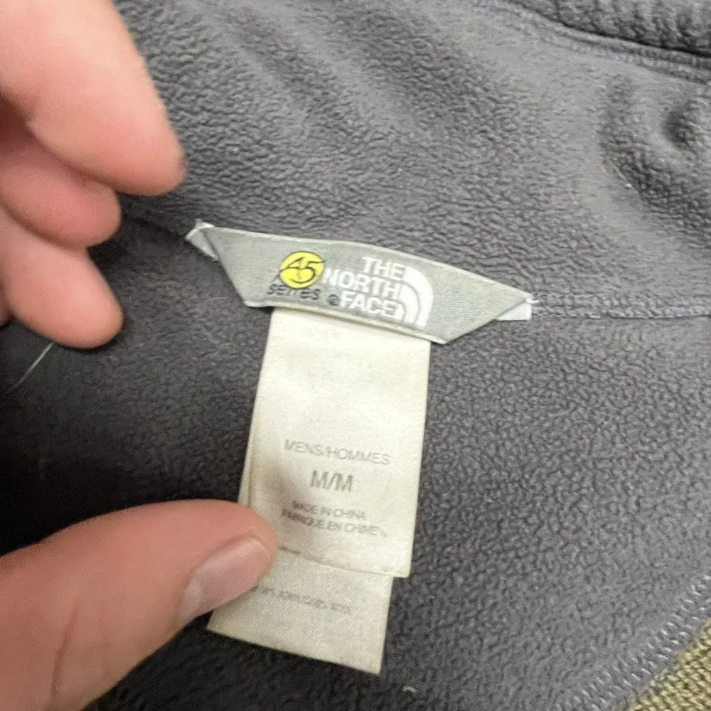 The North Face men excellent item